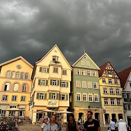 Nah Zur S-Bahn Und Altstadt Esslingen am Neckar Extérieur photo